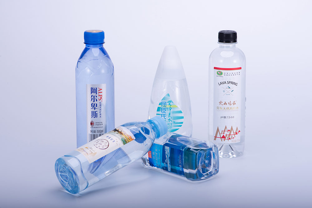 礦(kuang)泉水标簽(qian)